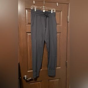 NWT, Zyia Perfection Jogger size Large!